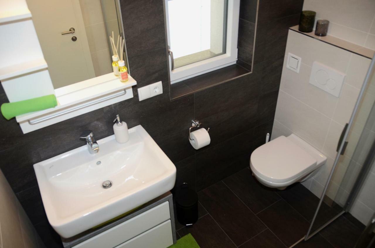 Apartment Zimat Kiens Zewnętrze zdjęcie